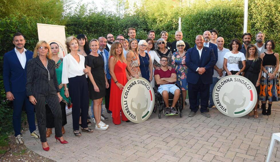 La lista civica Vivarelli Colonna sindaco (foto Agenzia Bf)
