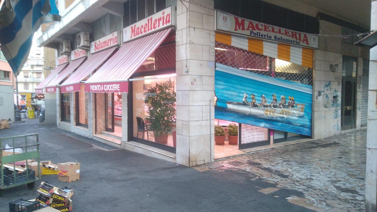 I danni alla macelleria