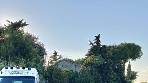 Tre feriti nello scontro tra auto sull’Aurelia