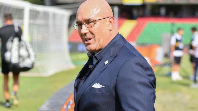 Un bel gesto di sportività da parte della Ternana