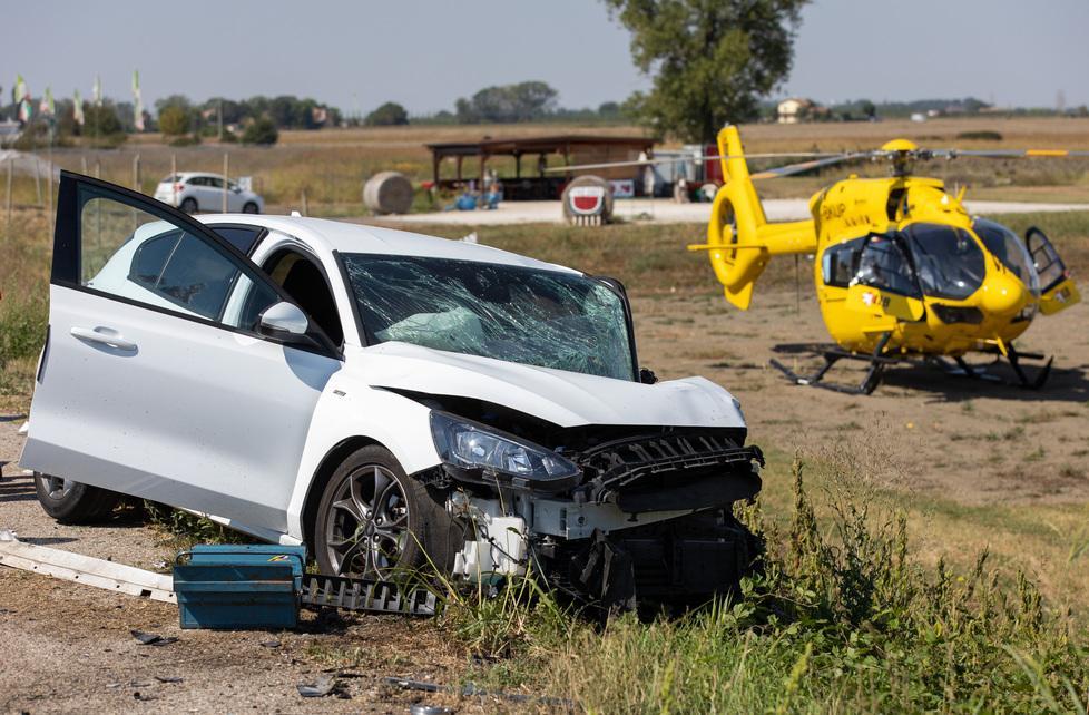 Scontro tra due auto Feriti i conducenti