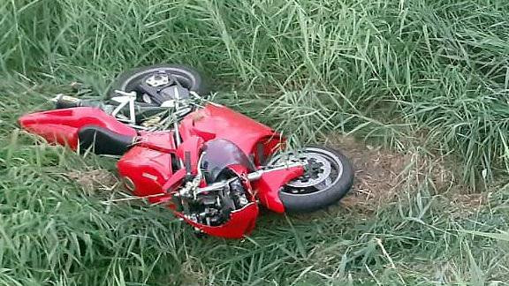 Migliora il motociclista ferito