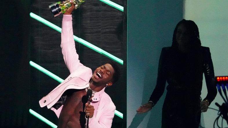 Il miglior video è di Lil Nas X