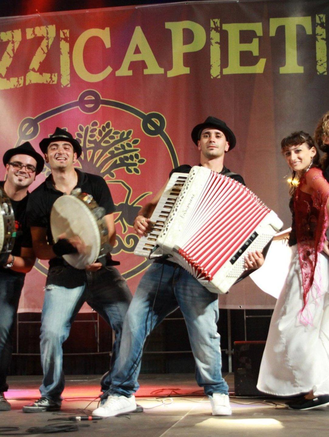  Thiesi fa festa col folk internazionale 