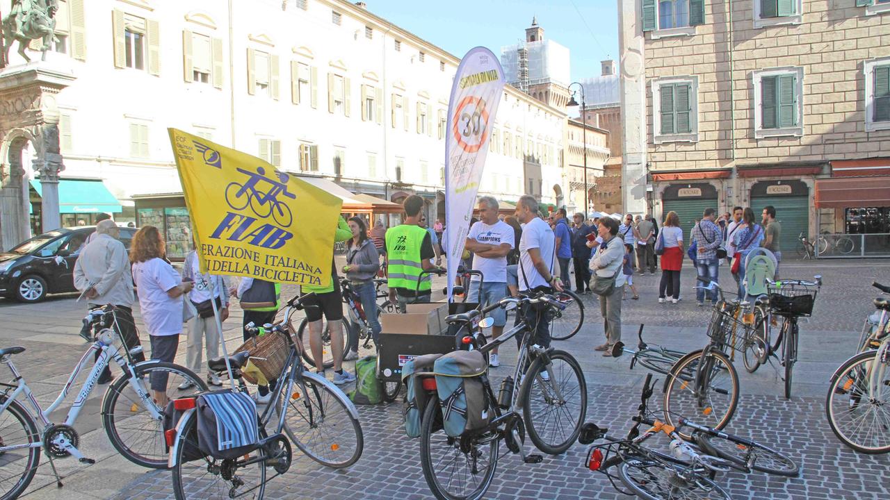 Tutti in bicicletta, al lavoro e in assoluta sicurezza