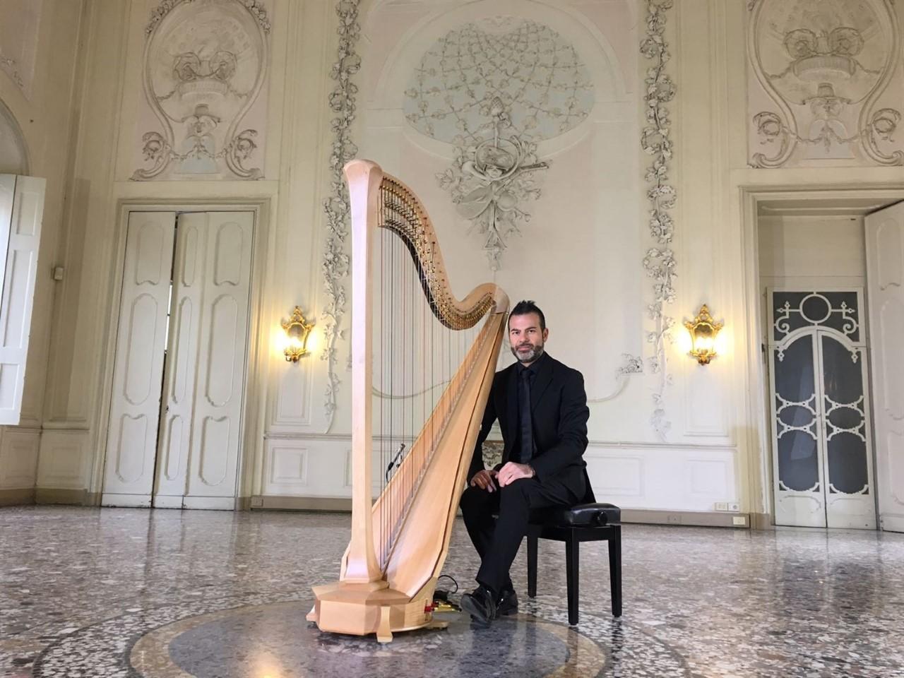 Olbia, concerto di arpa di Davide Burani