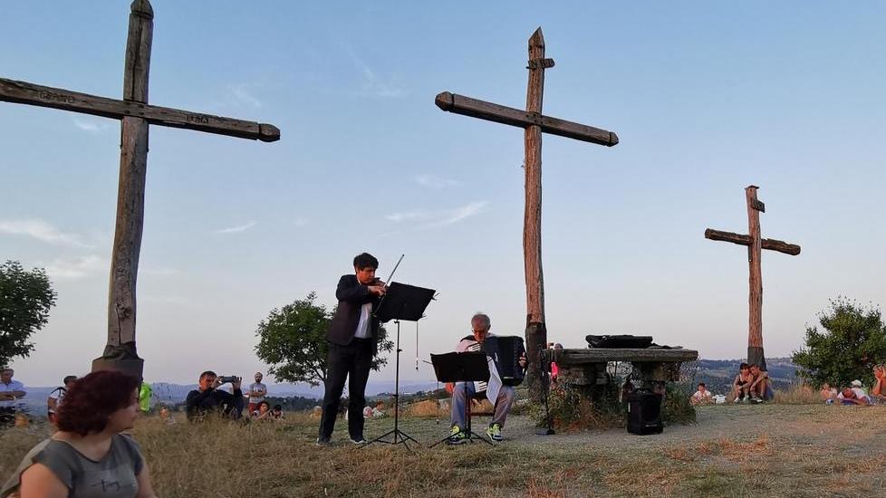 Cammino, trekking, musica: a Levizzano arriva “Tempo lento”
