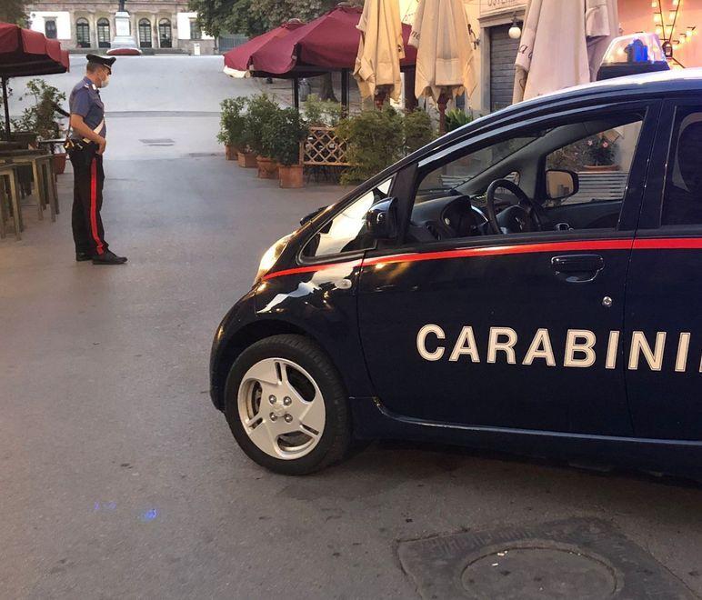 Giovani arrestati dopo un’aggressione a Lucca 