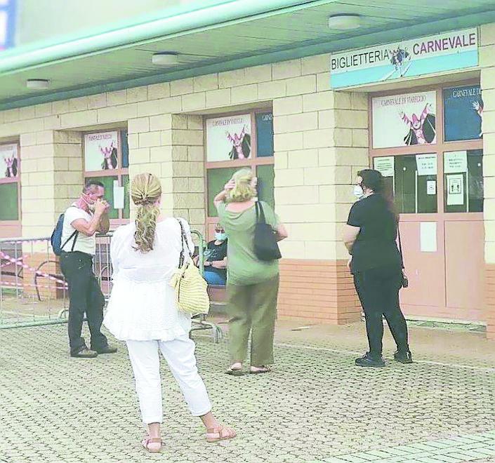 La vendita dei “nuovi” biglietti partita con due giorni di ritardo 