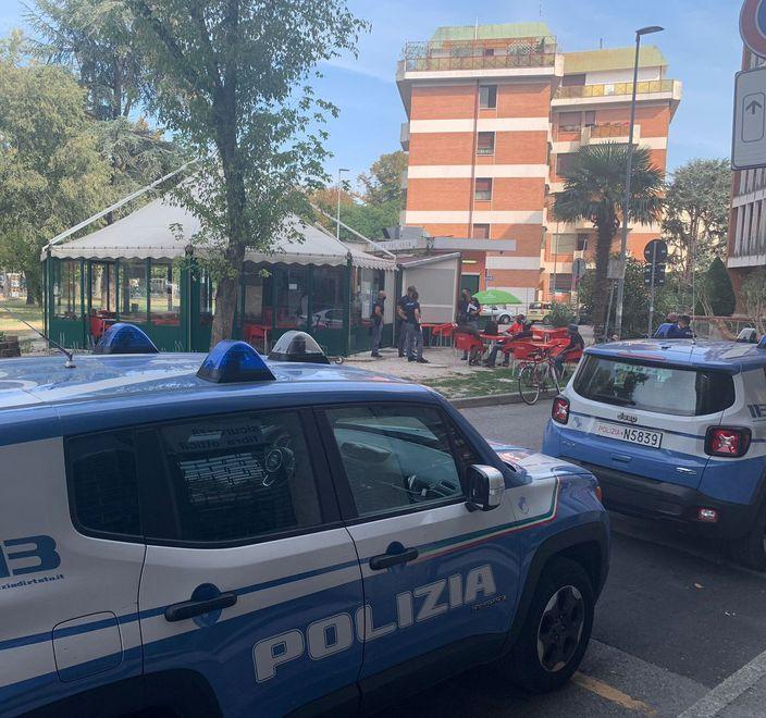 Non rispetta i limiti dell’orario Chiuso il chiosco per 10 giorni 