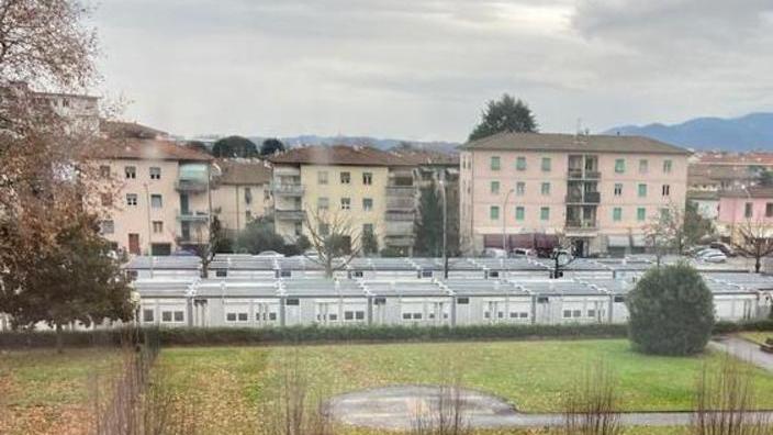Si punterà sui prefabbricati per le due classi senza aula