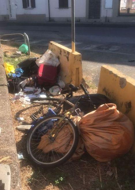 Fratelli d’Italia segnala degrado in via Veneto