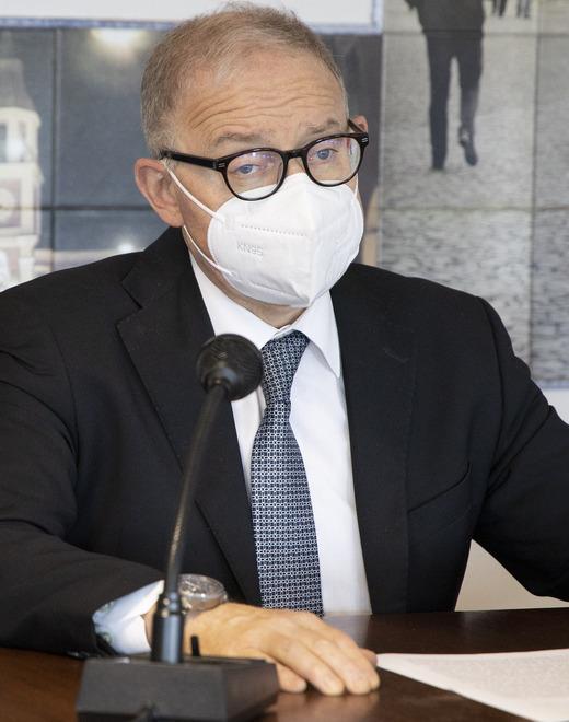 In Procura un bando riservato a 8 tirocinanti per 18 mesi di stage