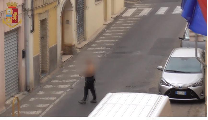 Cagliari, massaggiatore spacciava droga dello stupro: arrestato