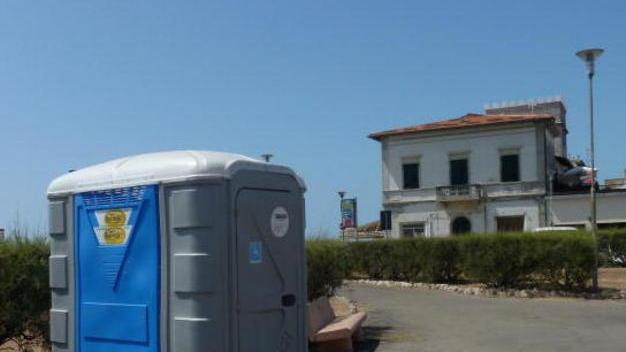 A Marina servizi in via Salvini e spiagge di ghiaia