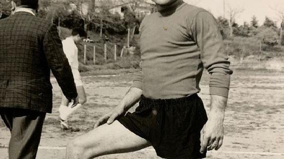 Pitigliano piange Vivaldo Ronca pioniere del calcio e del tennis