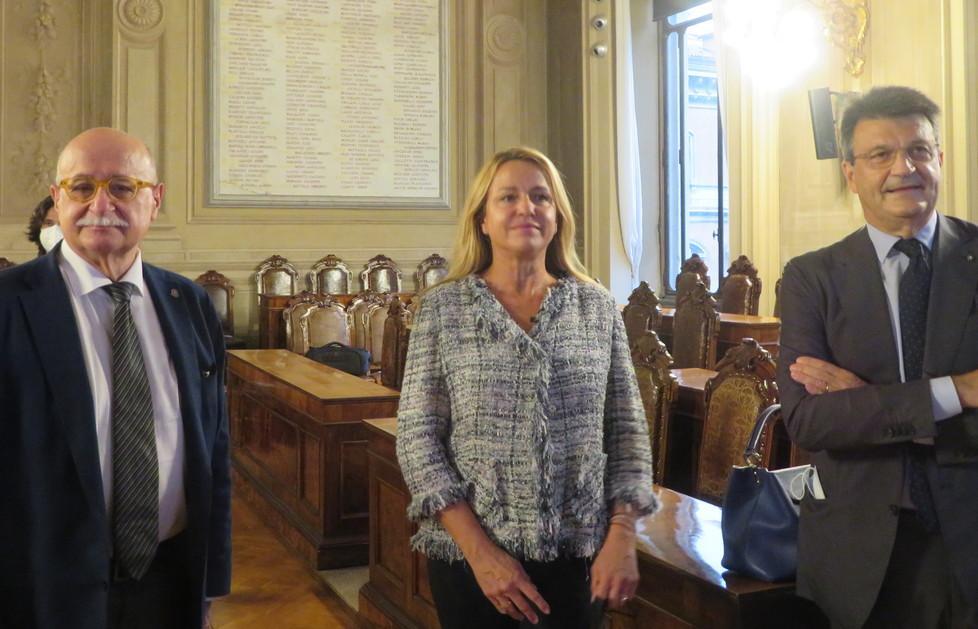 Manifatturiero in crescita su produzione e vendite 