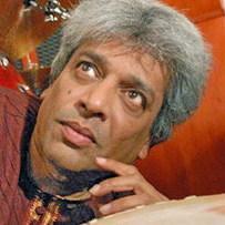 Trilok Gurtu in concerto