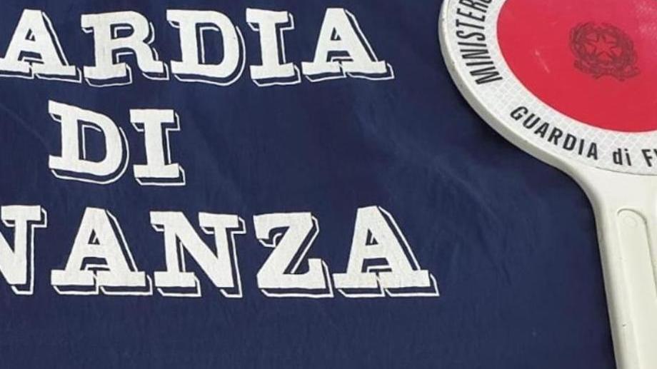 Corriere ovulatore arrestato al porto