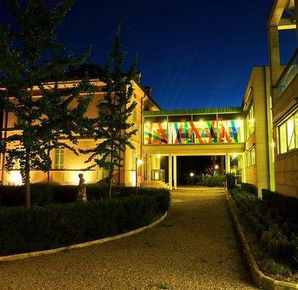 Cavriago in festa per i dieci anni del Multiplo: «Sempre più incubatore di comunità» 