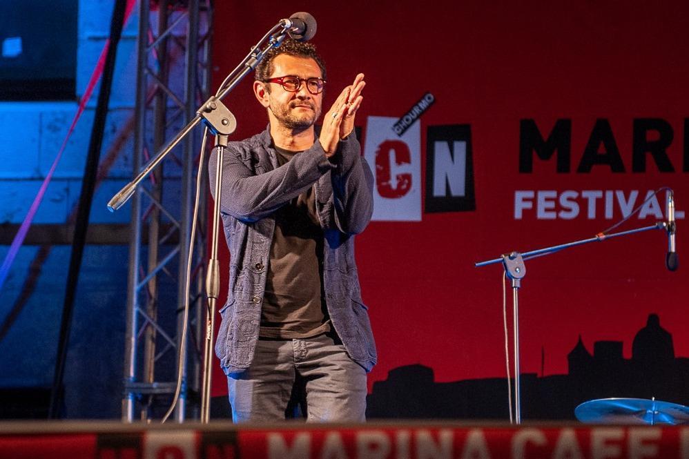 Vinicio Marchioni: «Senza il teatro non esisterei» 