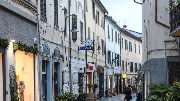 «Ricostituire il commercio di vicinato»