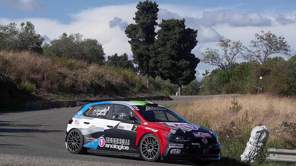 Santini-Pollini in corsa
