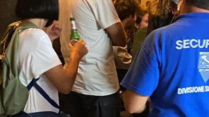 Serve drink alcolico a 15enne, denunciato commerciante