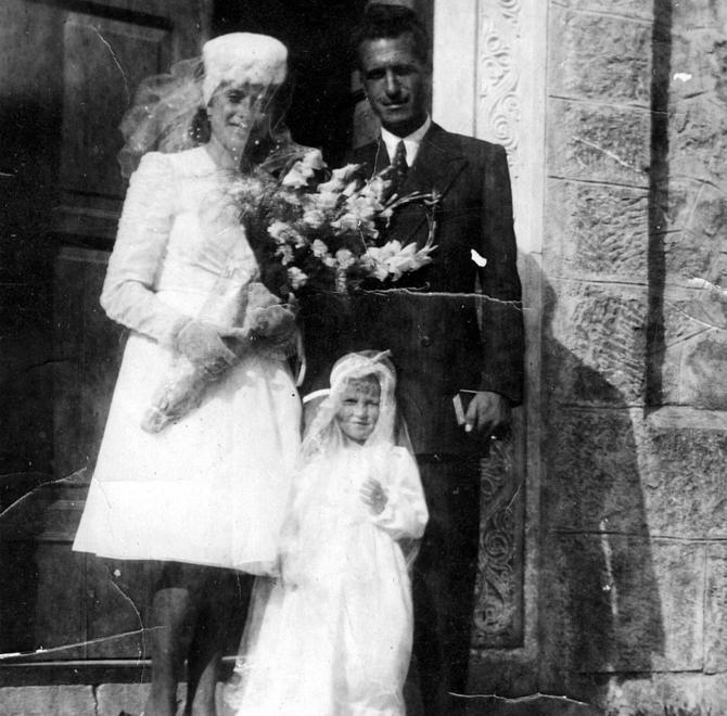 Addio ad Albertina che col paracadute del Suonatore matto fece il vestito di nozze 