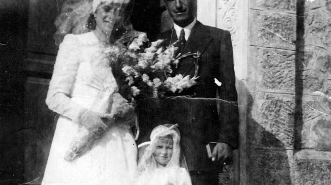 Addio ad Albertina che col paracadute del Suonatore matto fece il vestito di nozze