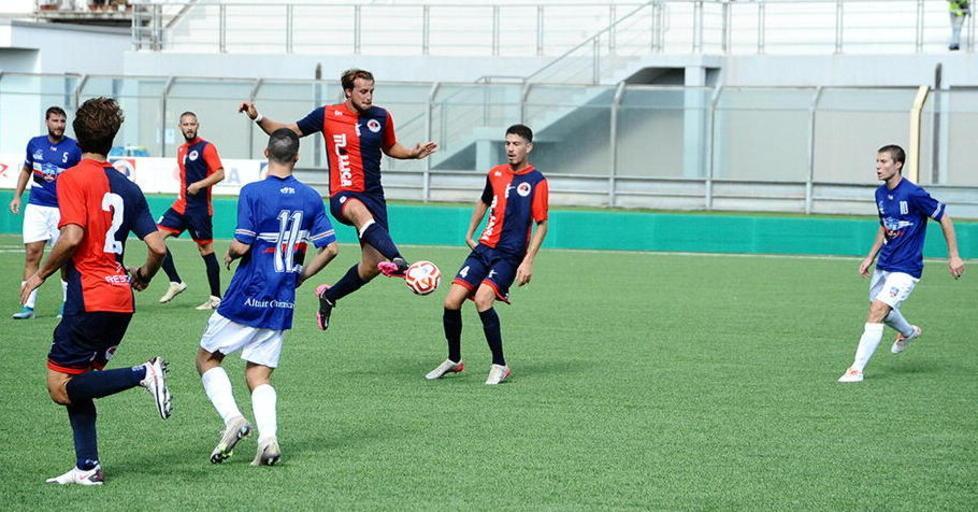 Bernardoni-Giannini lanciano un Cecina che ipoteca il passaggio 