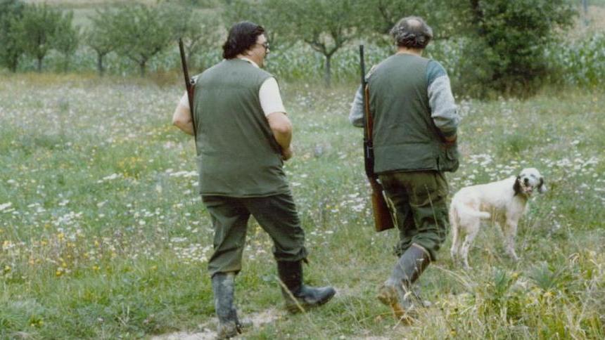 Aperta la caccia «Nei carnieri soprattutto lepri»