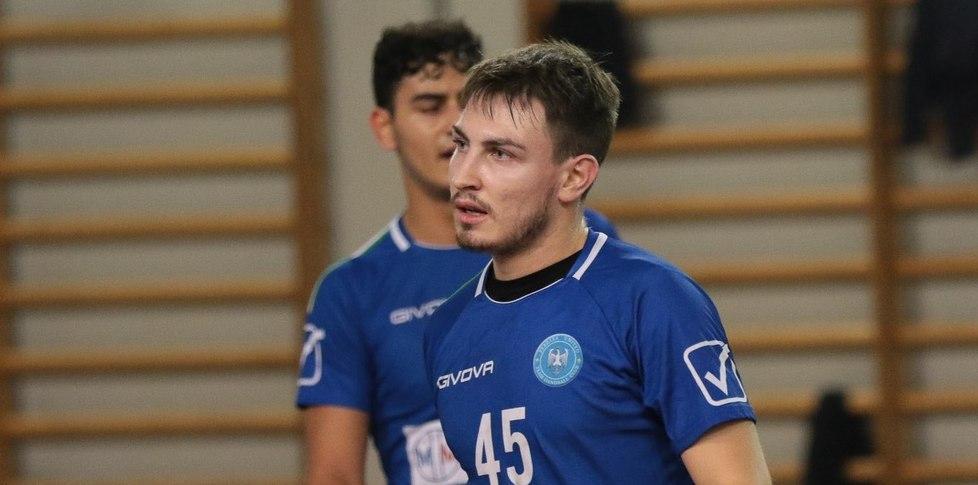 La Giara Assicurazioni dura appena 16’ Poi il Molteno trova campo libero 