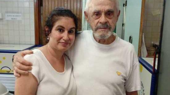 Antonio Giordani, 87 anni, da 33 gestore del ristorante dei bagni Pancaldi Acquaviva