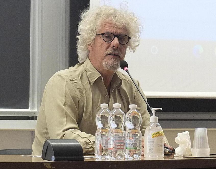 «Datemi una laurea anche fake», lo show di Paolo Migone alla facoltà di Scienze Agrarie 