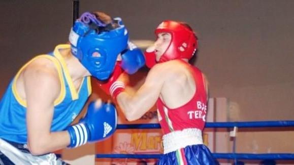 Boxe, tredici incontri nel parco della Comasca