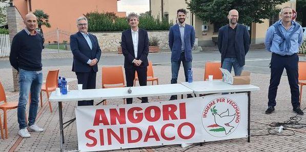 Biffoni con i sindaci del lungomonte a sostegno di Angori