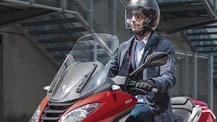Piaggio vince contro Peugeot: per i giudici la Casa francese ha “copiato” l’MP3