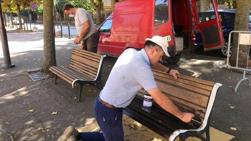 Sistemate le panchine