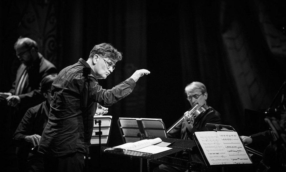 “Solstices”, concerto al buio dell’Ensemble FontanaMix 