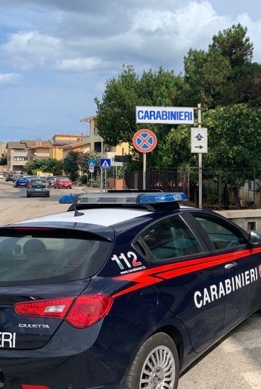 Ubriaco e con la droga in tasca: denunciato