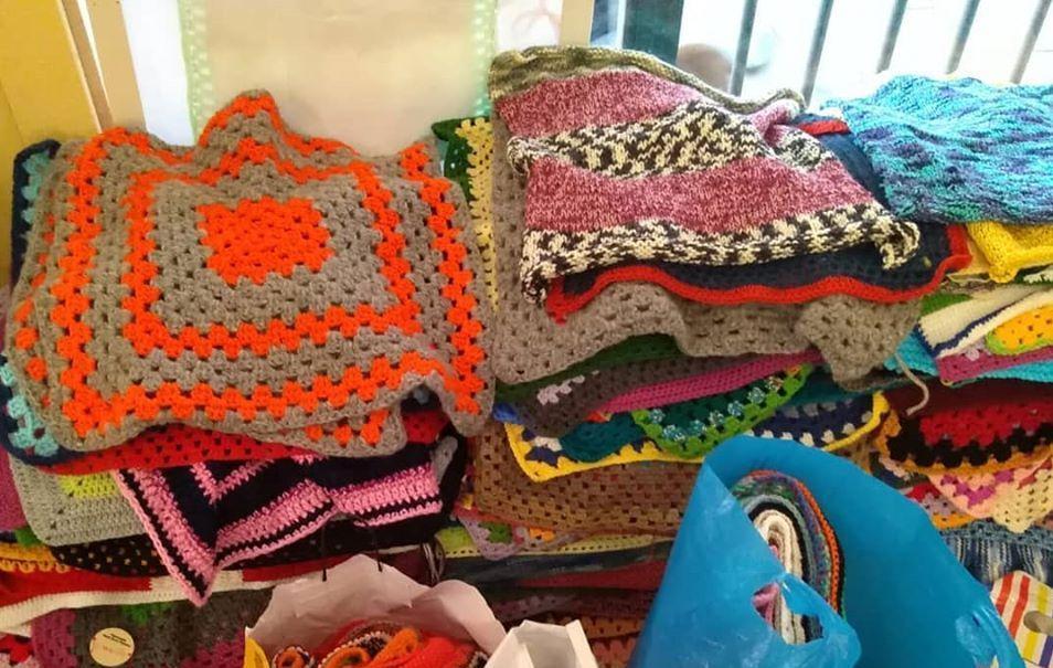 Coperte di lana contro la violenza sulle donne