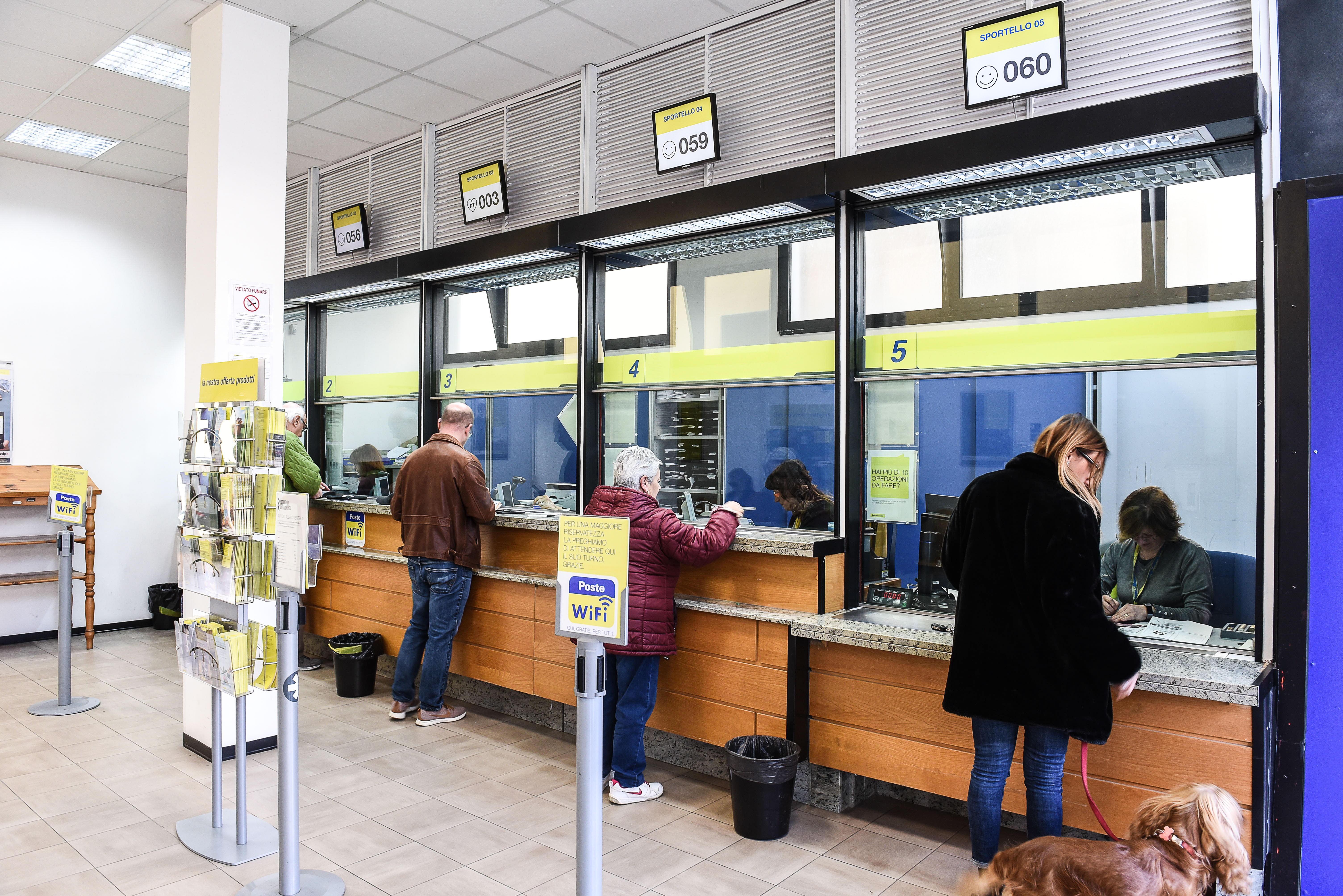 Poste Italiane cerca 29 nuovi operatori con contratto stabile 