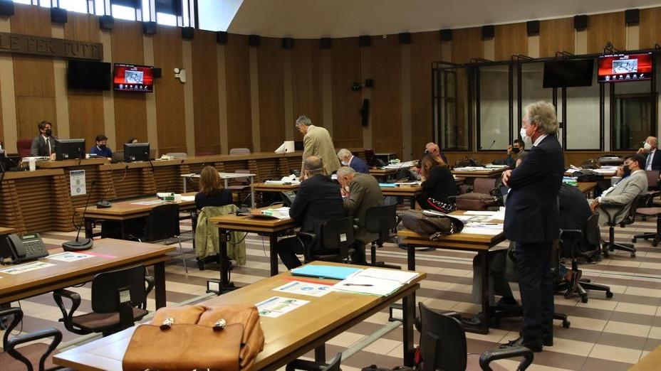 Appalti, scontro su intercettazioni e competenza territoriale a Reggio Emilia