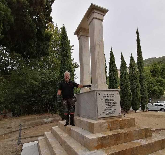 Restaurato il monumento dedicato ai caduti di Collodi 