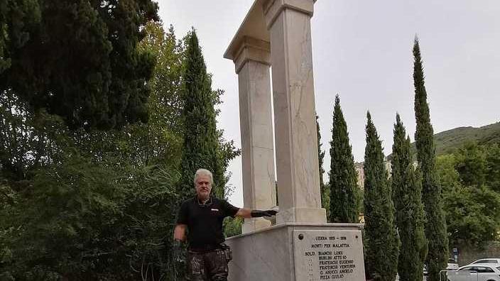Restaurato il monumento dedicato ai caduti di Collodi
