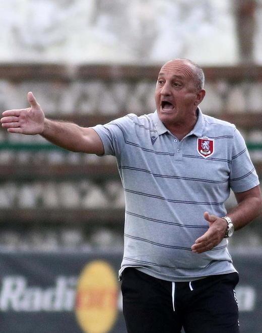 Al Grifone servono i tifosi per travolgere il Gubbio 