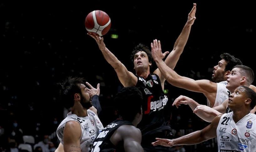 La Supercoppa nella bacheca di Bologna