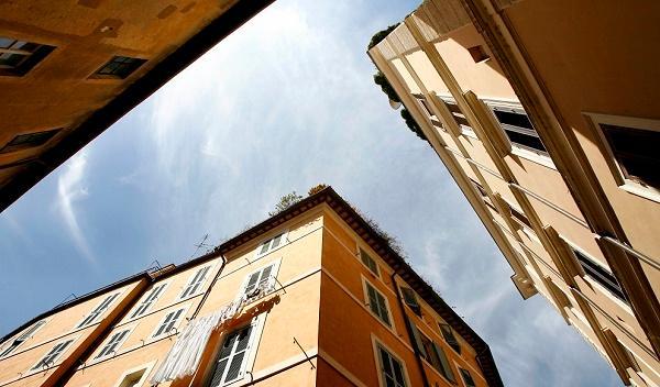Il Covid fa schizzare la voglia di casa in Toscana: prezzi stabili, aumentano le vendite 