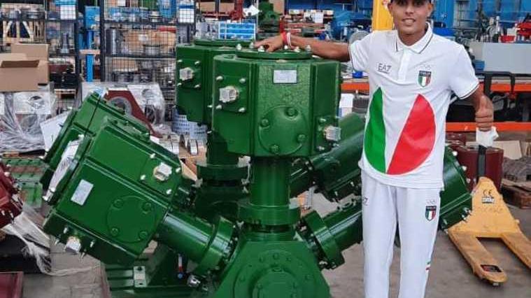 Yassine maratoneta alle Olimpiadi 2024 grazie al suo titolare che è anche sponsor